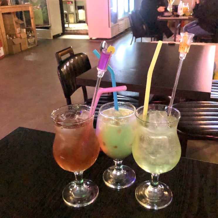  [안산 중앙동 술집] 칵테일 무제한 : 가성비 보드카 : 19펍