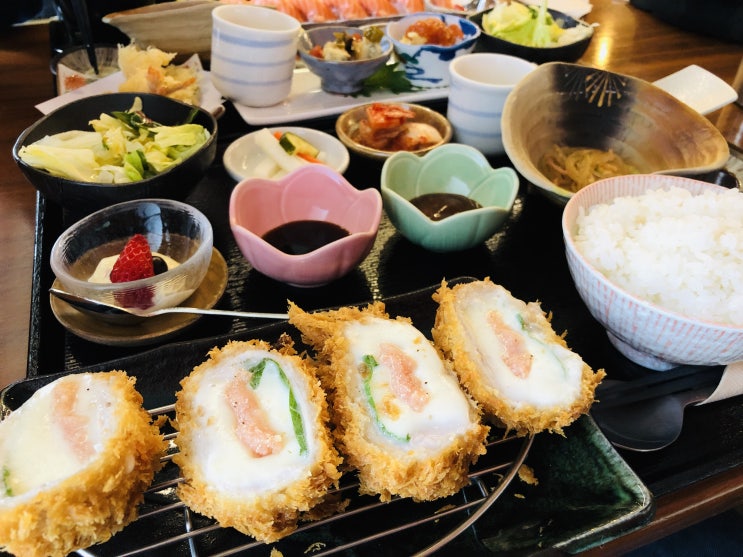 로야토야 엄청난 비주얼 연남동 일본가정식 맛집