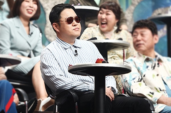 복면가왕 민요-야수 , 천칭자리-전갈자리 , 짬짜면-반반치킨 , 공공칠-빵 , 주윤발(강승윤 추정)5연승 저지할까 , 듀엣 무대 요요미 나이는?