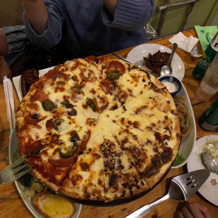 필리핀 어학연수 Ep9 - 드디어 바기오 첫 외출 (바기오 맛집 Grumpy joe) 필리핀 어학연수 Ep9 - 드디어 바기오 첫 외출 (바기오 맛집 Grumpy joe)