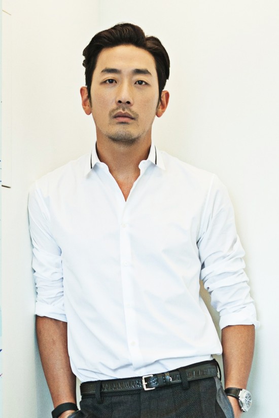  배우 하정우 금전을 요구했던 해킹범과 대화 공개 해킹범 중국으로 도주한 것으로