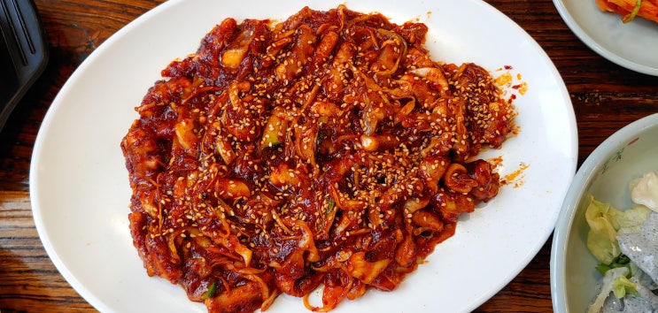  백운호수 한정식 맛집에서 매콤한 낙지볶음정식