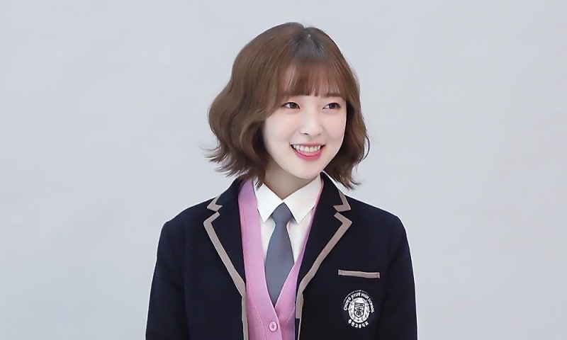 200421 소녀의 세계 포스터 촬영 오마이걸 아린 움짤