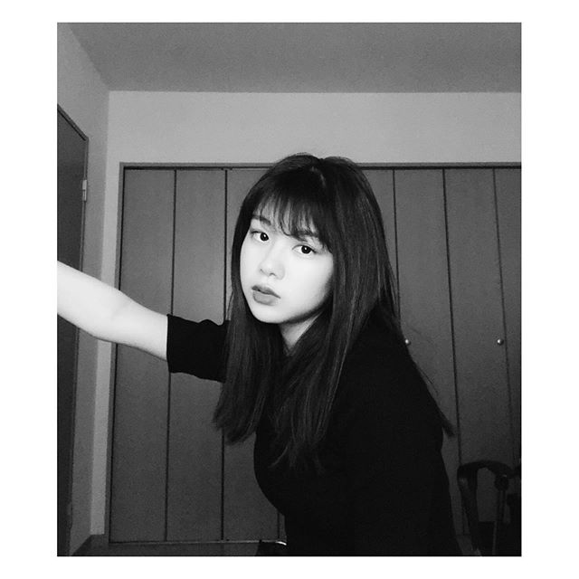  [04/18]槌田さくら[츠치다 사쿠라, Sakura Tsuchida] 단독 사진 컷