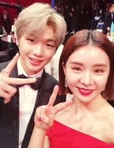  강다니엘 지코 백댄서 지효 열애 인정 갤러리까지 최근근황