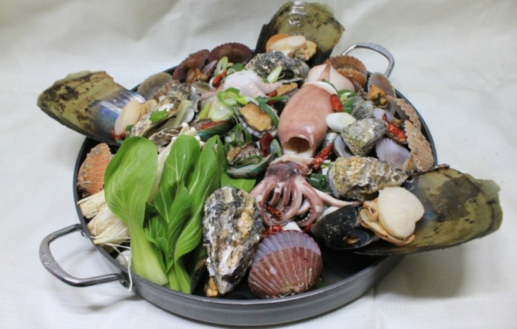 4.20 오늘방송맛집(생생정보 생방송투데이 오늘저녁 생활의달인/툴롱 방배한가람 함양식당 취팔러마 다래횟집 윤선희의평양냉면 선주후면 시카노이에 농부네수제갈비 올드상해 산더미해물칼국수 4.20 오늘방송맛집(생생정보 생방송투데이 오늘저녁 생활의달인/툴롱 방배한가람 함양식당 취팔러마 다래횟집 윤선희의평양냉면 선주후면 시카노이에 농부네수제갈비 올드상해 산더미해물칼국수