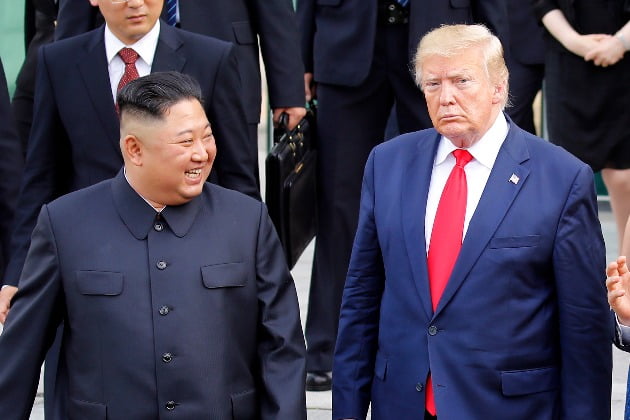 북한 김정은 심혈관수술 후 중태 위독 CNN 보도 사실 아냐 , 후계자 김여정 김정철? 올해 나이