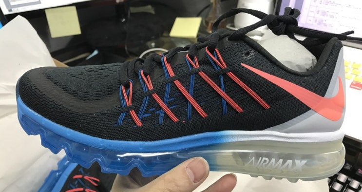  나이키 에어맥스 (Nike Air MAX 2015 { 698902-008} )