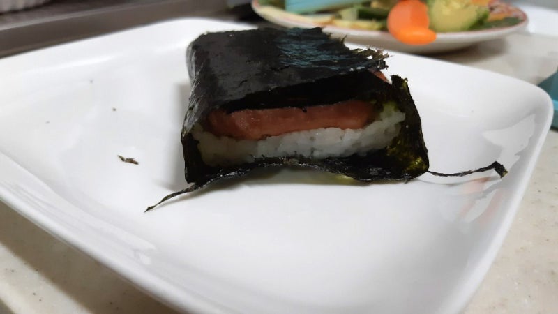 아빠도 쉽게 만들 수 있는 다이소 사각 김밥 무스비틀