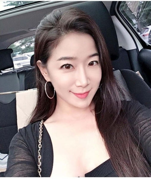  [김하영] 나이/인스타/유민상/결혼/서프라이즈