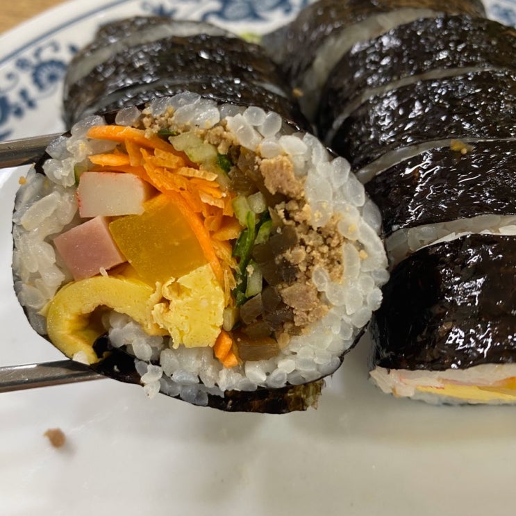 서울 강남역 분식 칼제비 맛집 장원김밥 다녀온 후기