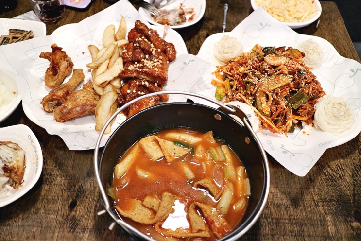  배곧치킨 보드람치킨은 골뱅이소면까지 야식