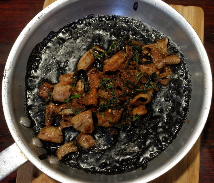  마산 양덕동 맛집 이미 아는 사람은 다 아는 유명맛집 클래식그라운드