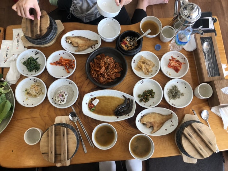  [밤일마을] 무한리필 쌈밥집 "매화쌈밥"
