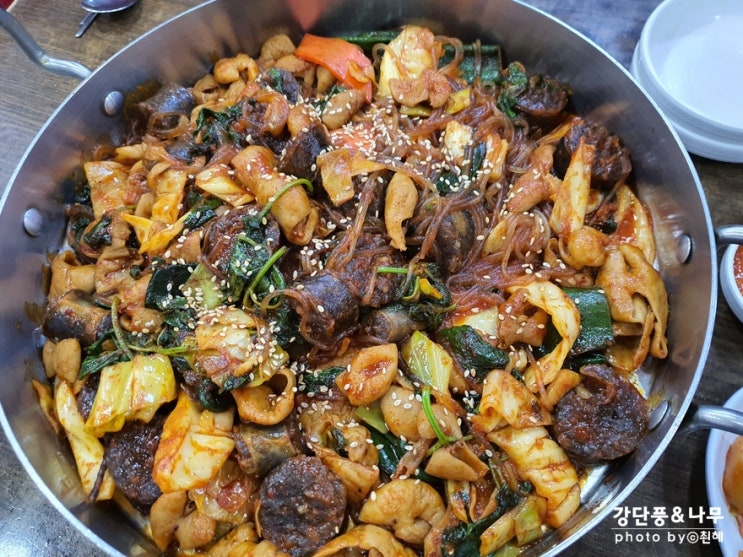 공릉동 순대국밥 무봉리순대국 순대곱창볶음도 맛있음