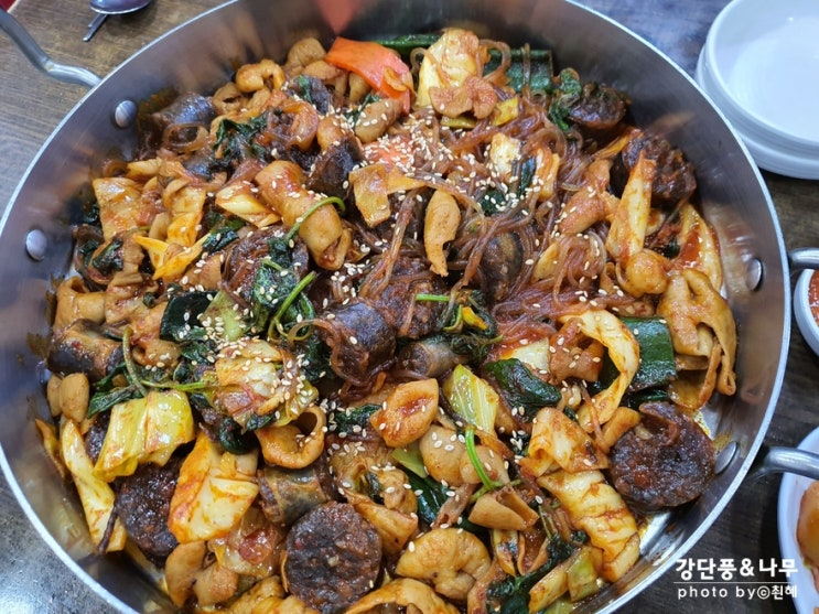  공릉동 순대국밥 무봉리순대국 순대곱창볶음도 맛있음