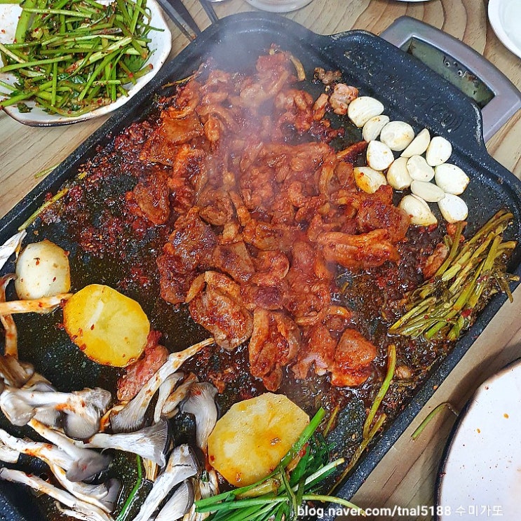  [아차산 맛집]항상 북적이는 등산객 맛집!! "아차산 유황오리" ( ·ㅂ·)و
