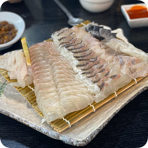  철산역 횟집 바다회시장 가족외식장소로 좋네용