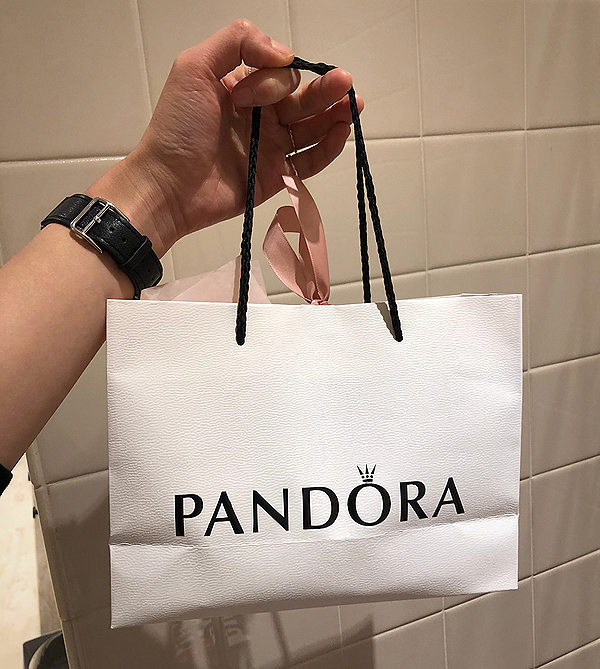  여름에 차기 좋은 심플한 판도라 PANDORA 실버 팔찌