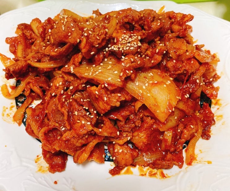  실패없는 앞다리살/전지 찐한양념 제육볶음