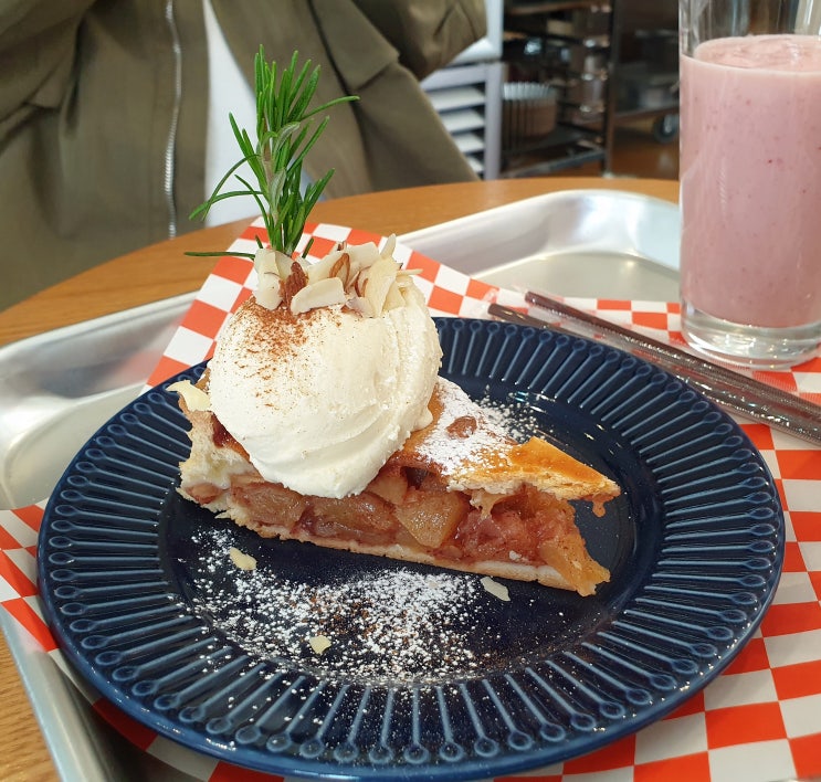  [서울 / 상수] 크레이지파이(CRAZY PIE) : 미국식 파이 맛집!