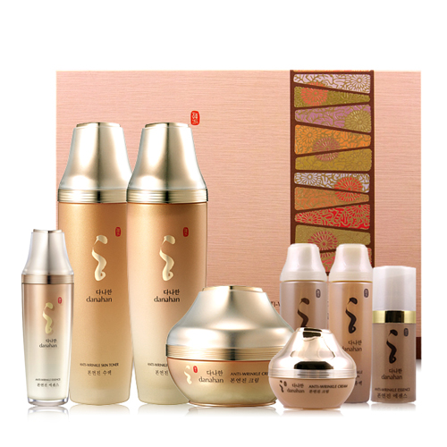  <최저가>다나한 본연진 주름개선 라인 4종 세트, 수액160ml+31ml+유액160ml+31ml+에센스50ml+10ml+크림50ml+15ml, 1세트 꿀정보예요~