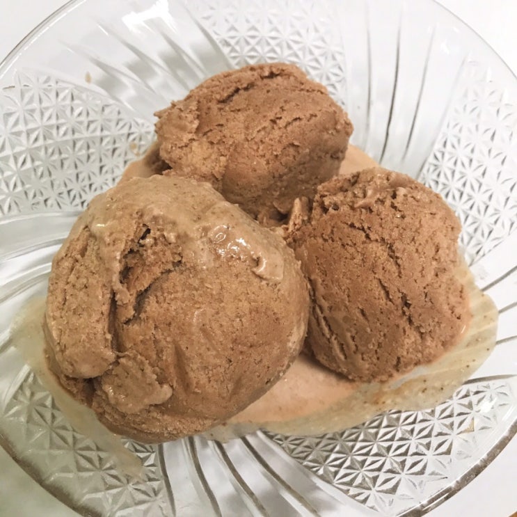집에서 수제 초코 아이스크림 만들기 !