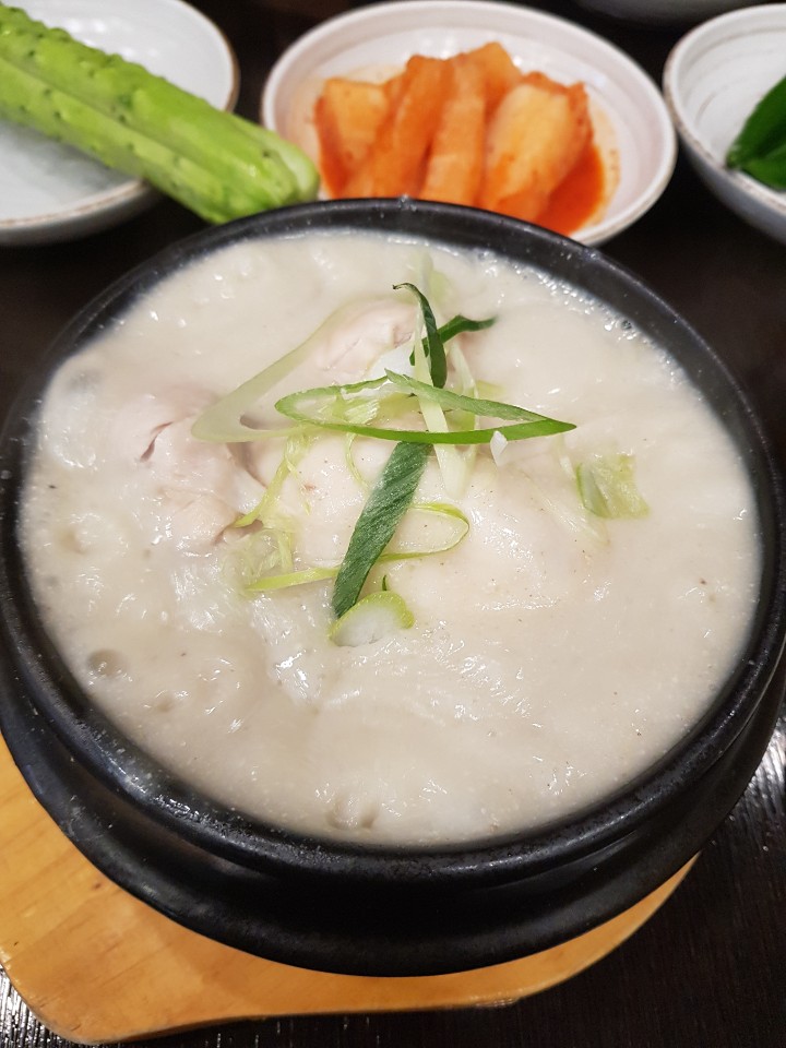 [청라맛집] 경복궁 들깨 삼계탕에서 원기회복