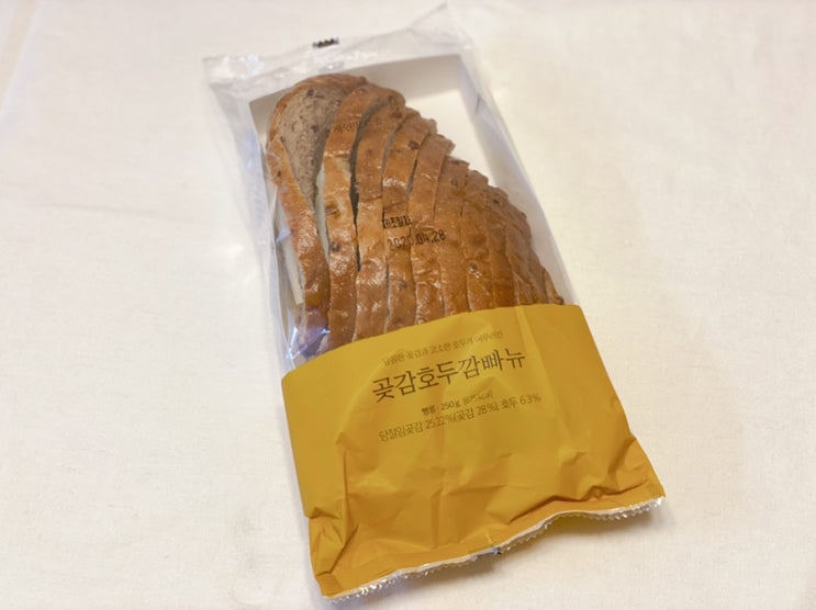  한살림 곶감호두깜빠뉴