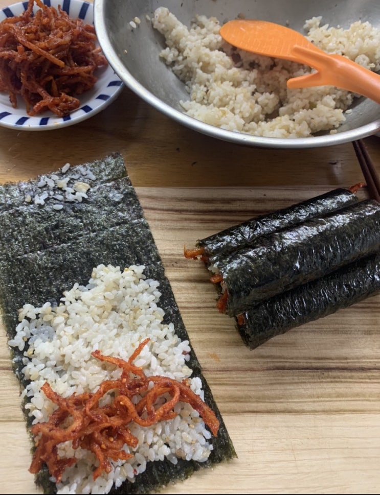  수미네반찬 진미채볶음 으로 만든 진미채김밥~