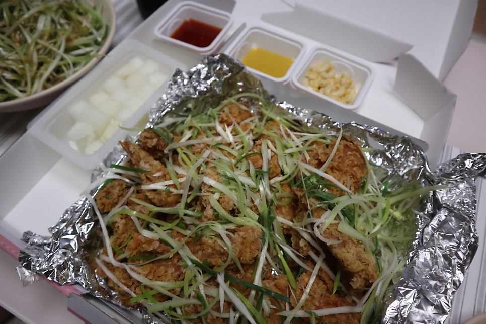 네네치킨 세교점 사진 1