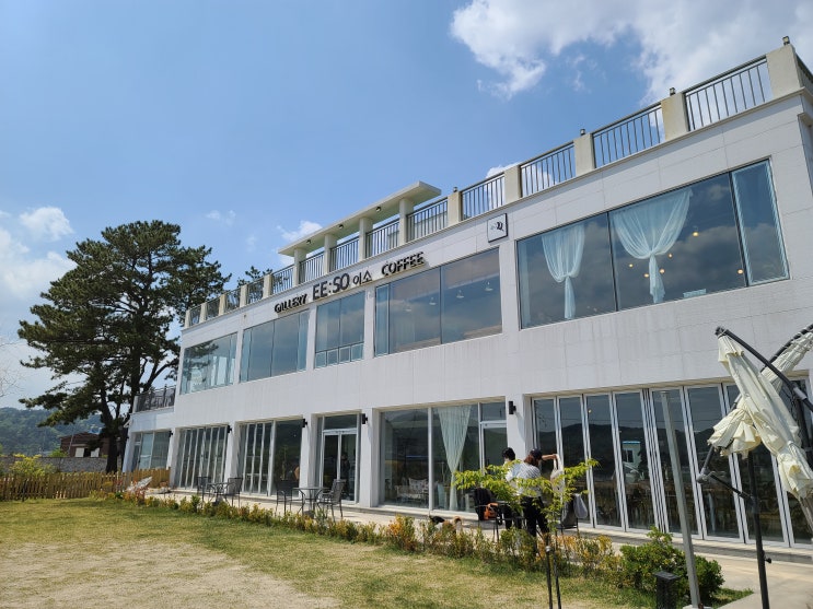  경남 울주군 애견 동반 갤러리 카페 이소