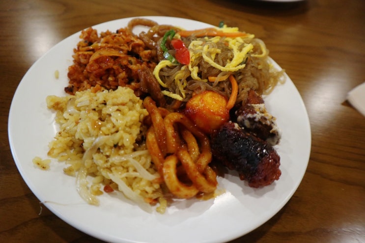  동춘동맛집 4월애슐리 돼지한마리축제 애슐리W인천연수점에서 뇸뇸!