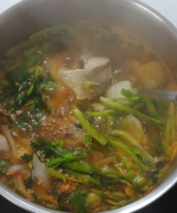  저열량 고단백 식품 생물 대구로 입맛 당기게 매운탕 끓여봄