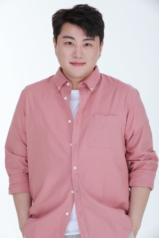 김호중 '나보다 더 사랑해요', 공개 하루만 '핫'한 반응…송가인도 폭풍 응원 김호중 '나보다 더 사랑해요', 공개 하루만 '핫'한 반응…송가인도 폭풍 응원