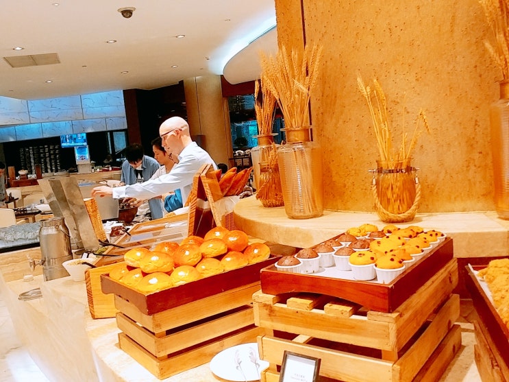  중국 상해 - 힐튼 상하이 홍차오 호텔(Hilton Shanghai Hongqiao)