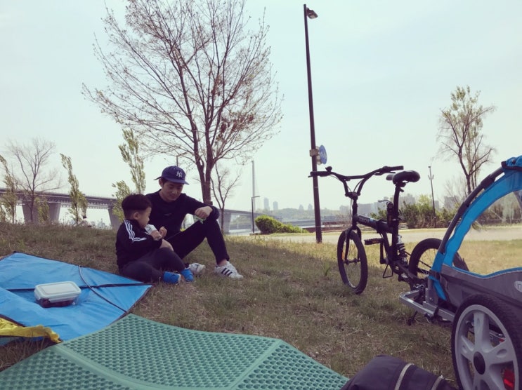 난지 핸강공원에 놀러나왔습니다! 난지 핸강공원에 놀러나왔습니다!