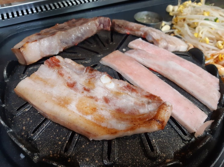  화돌농장 노원점 인덕대 월계역 돼지고기 오리고기 맛집 (삼겹살.오겹살.목살 먹방)