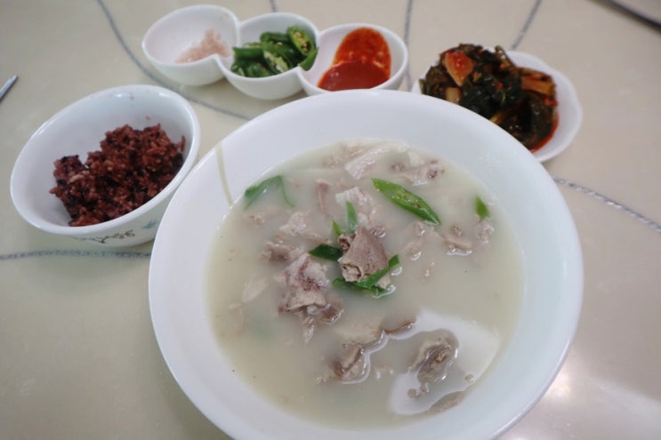 맛있는술안주 용촌명품순대 돼지국밥 간편조리식품으로 편하게!