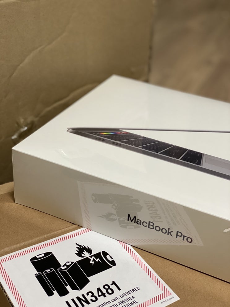 2019 맥북프로 13인치 2.4Ghz 구매후기 및 1.4Ghz와의 차이