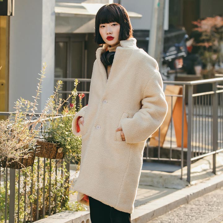  <핫딜><핫딜>가성비가 좋은 어반플레이어스 수아베 양털코트 M~L 당일발송 들여가세요~~