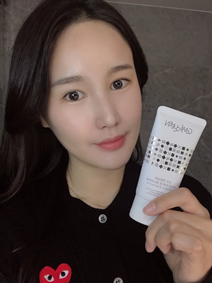  이게 선크림이라고? 코미스킨 : 유브이 프루프 라디언스 블룸 톤업크림 톤업 선크림 추천