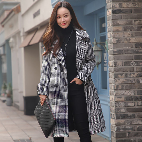  <핫딜><핫딜>가성비가 좋은 포벨리 진주코사지 모직 체크 코드 들여가세요~~