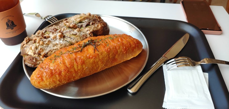  본누벨과자점 수지 베이커리카페에서 빵먹어봤어요