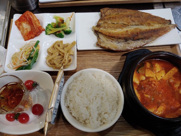 [종각맛집]고메식당 점심메뉴 제육반상,생선구이반상,김치찌개 점심맛집