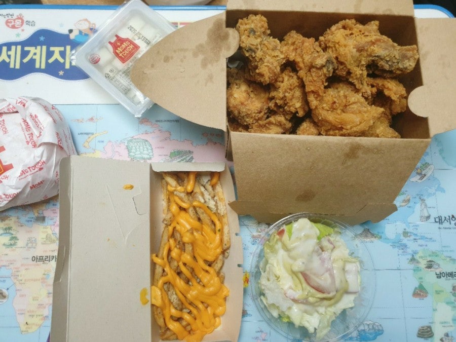 맘스터치 세종도담점 사진 2