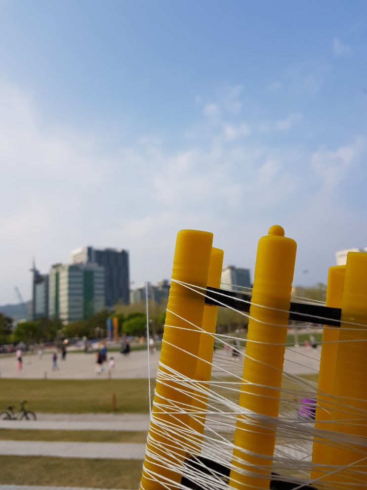  연날리기 방법 터득한 1인, 세트 구입은 필수