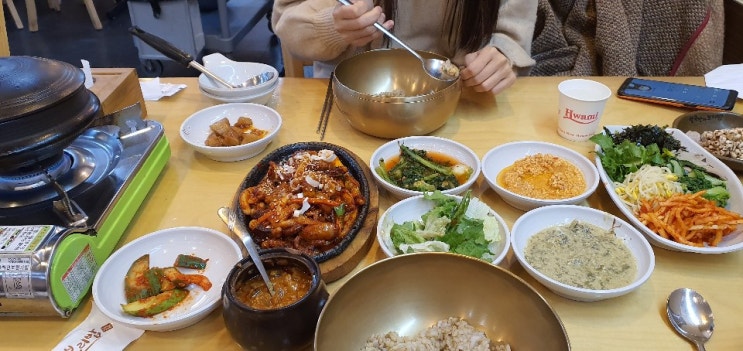 청담맛집 청국장과 보리밥 낙지정식 추천