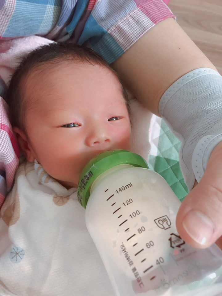  좋았던 한때, 조리원 수유실에서 쿨~