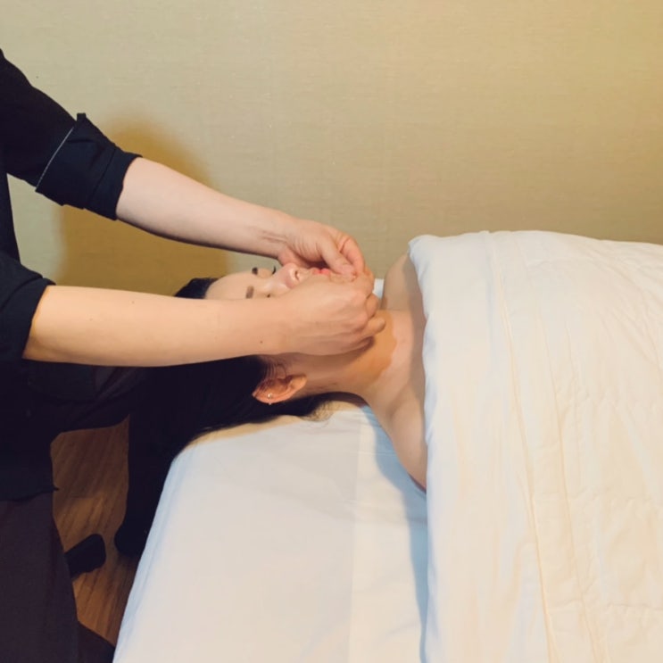  더블유아이라인뷰티 강남얼굴축소 강남얼굴비대칭 후기